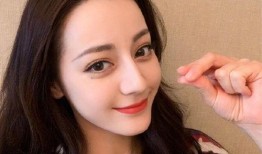 娱乐吃瓜酱自拍